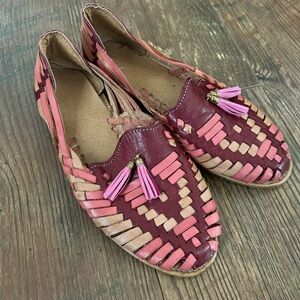 Women's Pink and Red Woven Leather Shoes